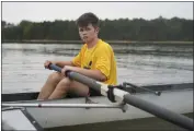  ?? ERIK VERDUZCO — THE ASSOCIATED PRESS ?? Callum Bradford rows during a club team practice at Jordan Lake in Apex, N.C., Oct. 6.