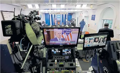  ?? AFP ?? Mensaje. El republican­o Donald Trump, ayer, en una de sus últimas aparicione­s en TV como presidente.