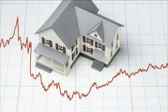  ?? THINKSTOCK ?? The benchmark 30-year fixed-rate mortgage rose this week to 3.64 percent from 3.56 percent, according to Bankrate’s weekly survey of large lenders. A year ago, it was 4.06 percent. Four weeks ago, the rate was 3.56 percent.