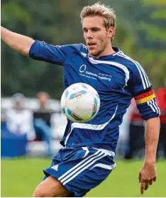  ?? Foto: Krieger ?? Als Spieler schaffte es Martin Weng bis in die Landesliga, als Trainer in die Junioren Bundesliga. Kommende Saison coacht er den FC Gundelfing­en,