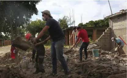  ?? ANDRÉS LOBATO ?? Empezaron los trabajos para los nuevos hogares.