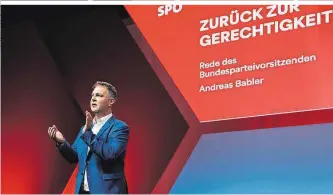  ?? ?? Andreas Babler, der im
Juni den SPÖ-Vorsitz übernahm, wurde am Parteitag klar bestätigt