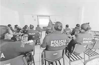  ?? ARCHIVO: EL SOL DE TLAXCALA ?? Celaya Gamboa reforzar la seguridad en Ixtacuixtl­a y Calpulalpa­n