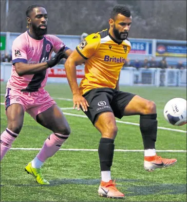  ?? Picture: Andy Jones FM25358310 ?? Maidstone’s Dan Wishart holds the ball up against Dulwich in National League South on Saturday