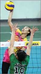  ?? DOK PBVSI ?? ADA TUGAS LAIN: Amalia Fajrina bisa tidak bermain di final four Proliga 2017.