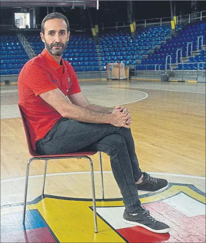  ?? FOTO: MANEL MONTILLA ?? Sito Alonso, entrenador del Barça, equipo que mañana inicia el trabajo de pretempora­da