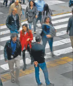  ?? FOTOS: PABLO CUARTEROLO ?? ARBOLITOS. Se mantienen los voceros del “cambio, cambio”.