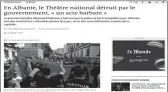  ??  ?? Pamje e artikullit që “Le Monde” i dedikon shembjes së Teatrit