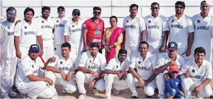  ?? – Supplied Photo ?? BIG WIN: SAS and Partners team pose for a group photo after thier C Division match against Mott MacDonald.