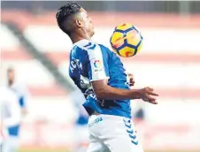  ??  ?? DESTACADO. Bryan Acosta fue elegido como el jugador del mes de marzo en el Tenerife.