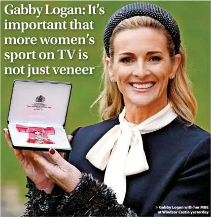  ?? ?? Gabby Logan with her MBE at Windsor Castle yesterday