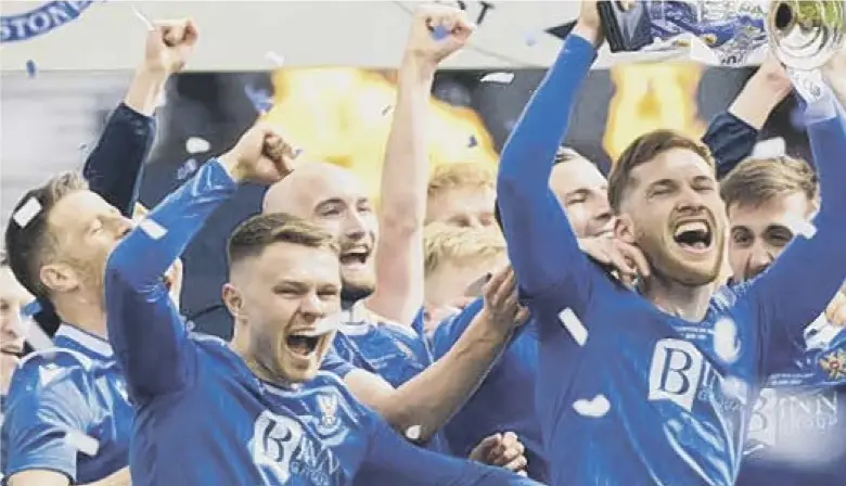  ??  ?? 0 St Johnstone defender Jamie Mccart holds the Scottish Cup aloft during the post-match celebratio­ns at Hampden Park, 30 years after his dad Chris, inset below, did so with Motherwell