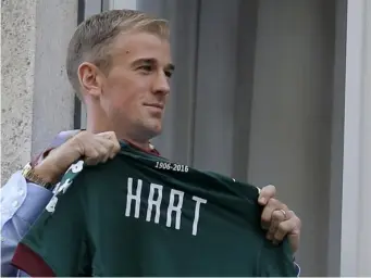  ??  ?? The Torino fans remain behind Hart (Getty)