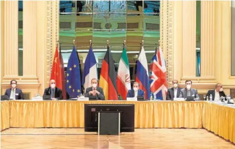  ?? REUTERS ?? Reunión ayer en Viena para intentar recuperar el pacto nuclear con Irán, que abandonó Trump