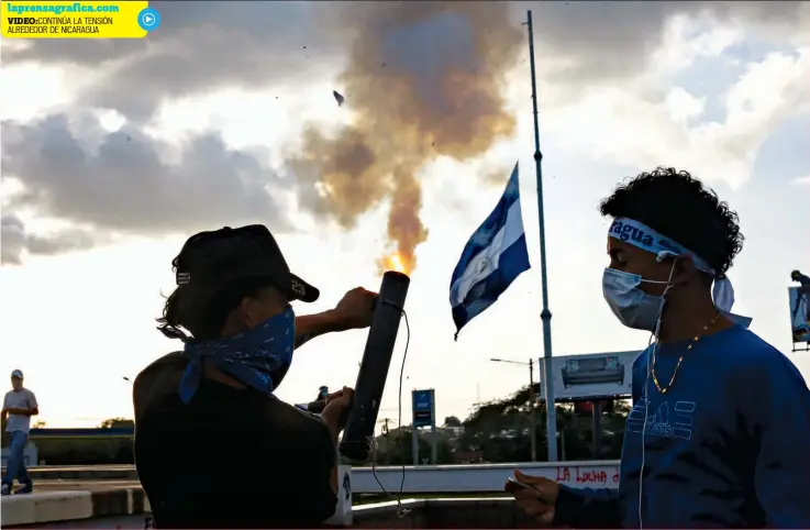  ??  ?? NICARAGUA. AL MENOS DOS HOMBRES MUERTOS Y UNA DECENA DE ARRESTOS CAUSARON LAS PROTESTAS DE AYER EN MASAYA. Domingo 3 de junio de 2018