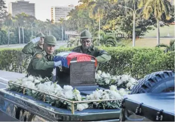  ?? FOTO: REUTERS ?? Castro fue incinerado el sábado en una ceremonia privada.