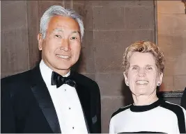  ??  ?? Gary Kawaguchi and Premier Kathleen Wynne