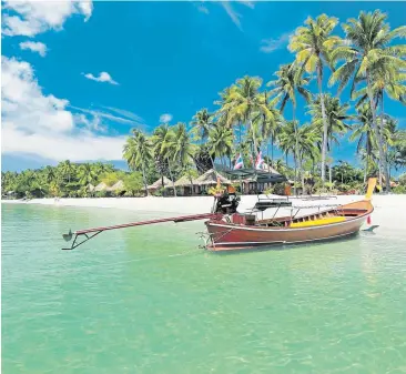  ??  ?? ▼ Hanna Miraftab’s dream destinatio­n is beautiful Thailand and its stunning beaches.