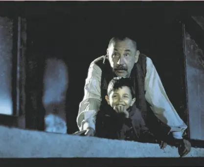  ?? Miramax ?? A young Salvatore Cascio with Philippe Noiret in the beloved Italian film “Cinema Paradiso.”