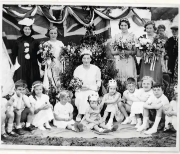  ??  ?? Mabel Ripley was crowned Queen of the May in the village of Inner Hope, Devon, in 1937