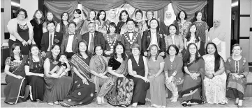  ??  ?? JCI Intan president Dina Marius (fourth left sitting) with JCI members at the installati­on and award banquet.