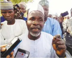  ??  ?? Mallam Wada Bello, expressing his anger over the project.