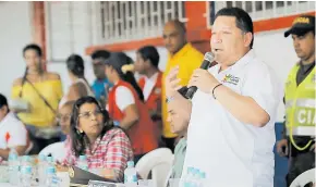  ?? ARCHIVO EL HERALDO ?? Manuel Duque, alcalde de Cartagena, durante una sesión del Concejo en Bayunca.