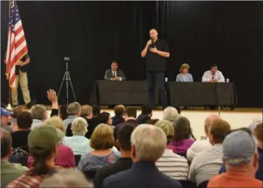  ?? JESI YOST — FOR MEDIANEWS GROUP ?? Lt. Gov. John Fetterman thanks the more than 300 residents who attended the marijuana forum in Reading on Tuesday, April 9.