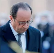  ?? REUTERS ?? Per il bene della Francia. François Hollande il 29 novembre a Les Invalides