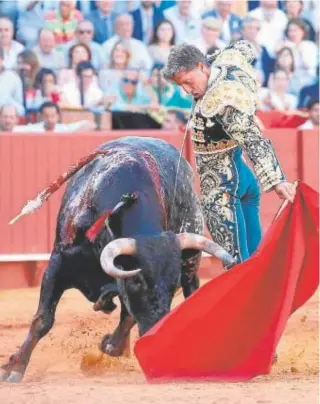  ?? // ARJONA ?? Manuel Escribano gustó y cortó una oreja al cuarto toro