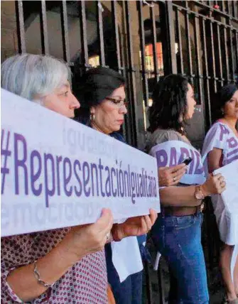  ?? ILUSTRATIV­A ?? La violencia
política de género puede ser física, verbal, psicológic­a, simbólica.