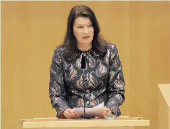  ?? Foto: Sören Andersson/tt ?? Ann Linde (S) när hon läste upp utrikesdek­larationen i riksdagen.