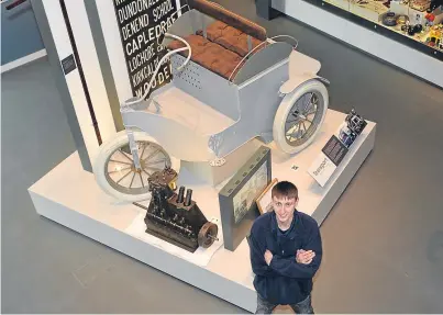  ?? Picture: George McLuskie. ?? Babcock’s Rab Armit with the replica version of the Tod three-wheeler.