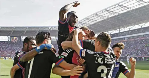  ?? (KEYSTONE/SALVATORE DI NOLFI) ?? FOOTBALL L’équipe valaisanne ne ramènera pas de nouvelle Coupe de Suisse. Elle s’est inclinée 3-0 face aux Bâlois.