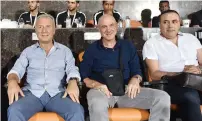  ??  ?? UAE coach Alberto Zaccheroni (left) seen watching the match.