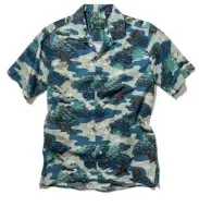  ??  ?? Blue Fuji print cotton, £180, by Gitman Vintage @ End Clothing