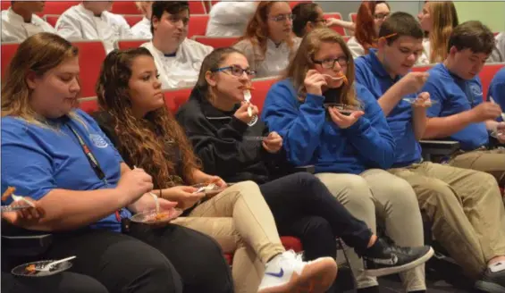  ?? SUBMITTED ?? Lorain County JVS culinary students taste soy curls.