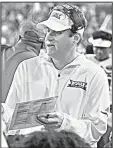  ?? AP/South Florida Sun-Sentinel/JIM RASSOL ?? Coach Lane Kiffin
led Florida Atlantic to a victory in the Boca Raton Bowl on Tuesday night against Akron.