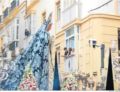  ?? MIGUEL GÓMEZ ?? La Virgen de los Desamparad­os del Caído, en su salida procesiona­l del Martes Santo (hace hoy un mes).