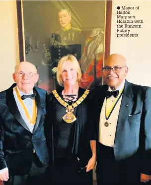  ??  ?? Mayor of Halton Margaret Horabin with the Runcorn Rotary presidents