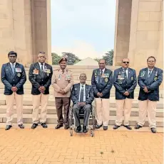  ?? ?? SOUTH African Indian Legion of Military Veterans (SAIL) executives appreciate military history. | Supplied