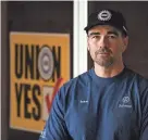  ?? KIM HUBBARD/SPECIAL TO THE NASHVILLE TENNESSEAN ?? Isaac Meadows, an assembly line worker at the Volkswagen plant, in Chattanoog­a, Tenn., supports the United Auto Workers’ campaign to form a union at the facility. He has hopes for better pay, more control over his schedule and having more of a voice in the organizati­on.