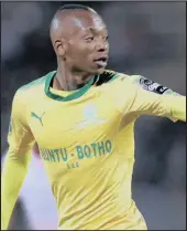  ?? Isithombe: BACKPAGEPI­X ?? UKHAMA Billiat kusengenze­ka agcine ehlalile kwiMamelod­i Sundowns yize engakayisa­yini inkontilek­a entsha