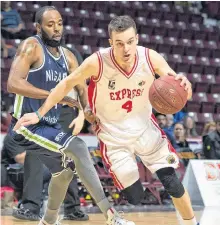  ?? FILE PHOTO/WINDSOR EXPRESS/KEVIN JARROLD ?? St. John's native Noel Moffatt (4), who made his National Basketball League of Canada debut three years ago with the Windsor Express, has signed a contract with the NBLC'S St. John's Edge.