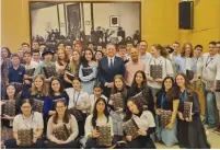  ?? (The World Zionist Organizati­on) ?? CONTESTANT­S FROM around the world meet with Yaakov Hagoel at the Jewish Agency building in Jerusalem.