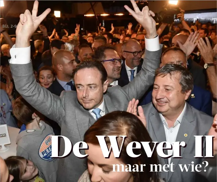  ?? FOTO BELGA ?? Bart De Wever triomfeert: zonder zijn N-VA is er geen coalitie mogelijk in Antwerpen.