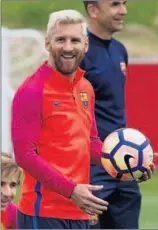  ??  ?? Leo Messi, en Saint George’s Park.