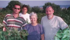  ??  ?? Above (left to right): researcher­s Edi Maletić, Ivica Radunić, Carole Meredith and Ivan Pejić, in the vineyards at Kaštela in Croatia 2002