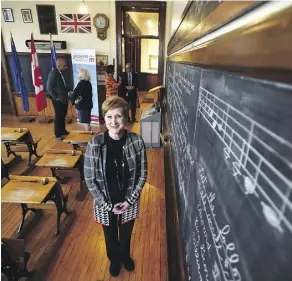  ?? ED KAISER ?? Cindy Davis, manager of the Edmonton Public Schools Archives and Museum, calls McKay Avenue School a hidden gem.