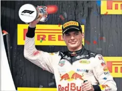  ??  ?? FUTURO. Max Verstappen cree que les irá muy bien con Honda.